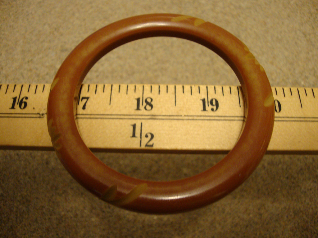Vintage Jade Green Bakelite Bracelet w/ Brown Overdye and Flower/Leaf Carvings!!