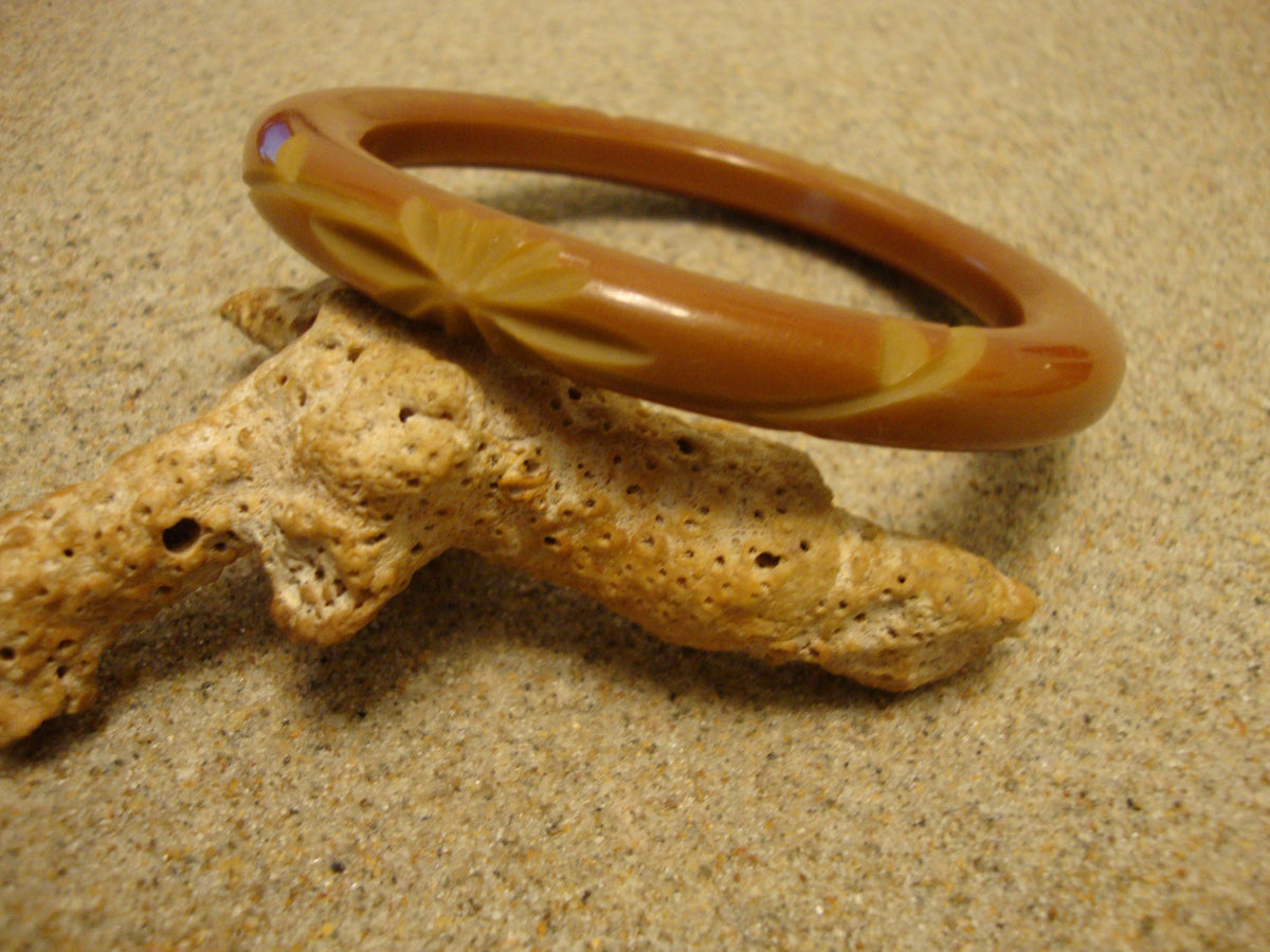 Vintage Jade Green Bakelite Bracelet w/ Brown Overdye and Flower/Leaf Carvings!!