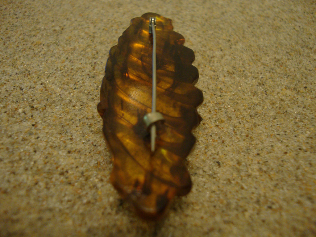 Vintage Bakelite Brooch: Gold Marbled Carved Design, 1940s