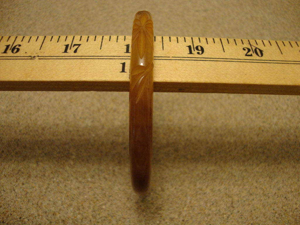 Vintage 1/4" Flat Tube Greenish Brown Bakelite Bracelet! Flower & Leaf Carvings!