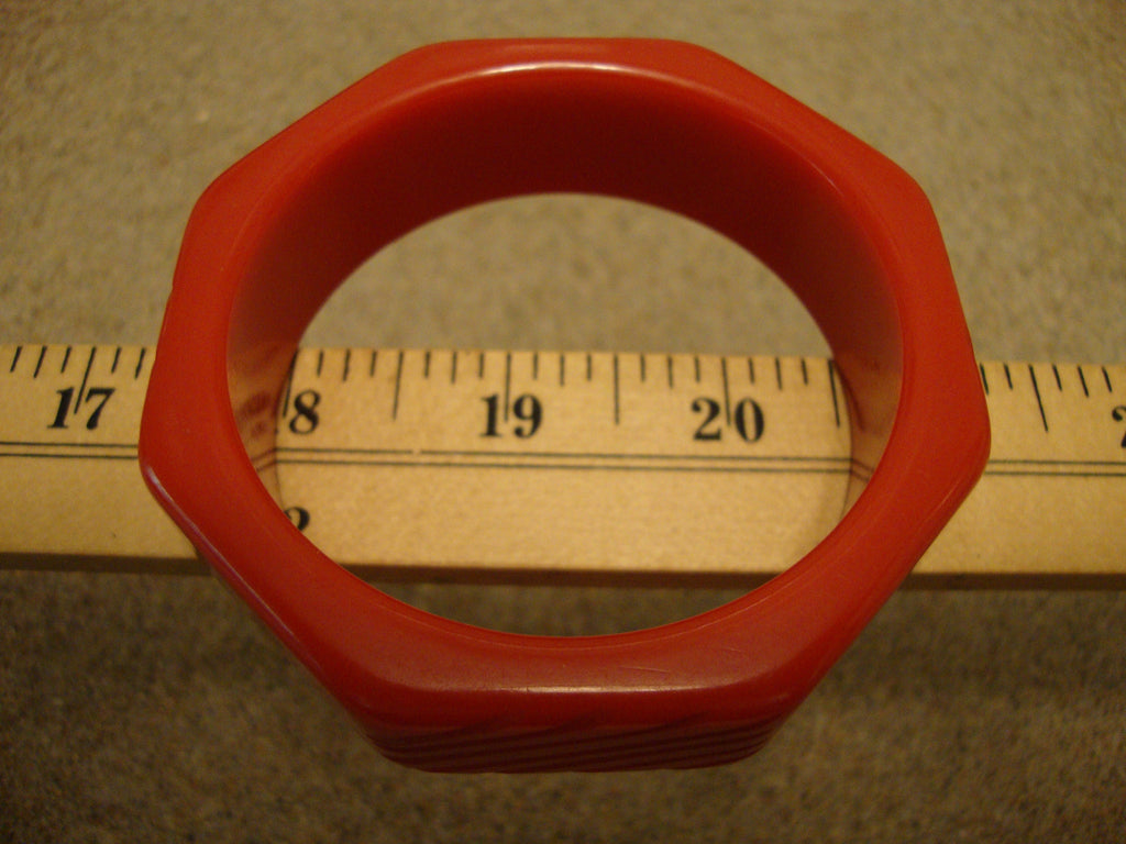 Vintage 7/8" Red Bakelite Bracelet! Octagon Shape w/ Diagonal Slash Carvings!