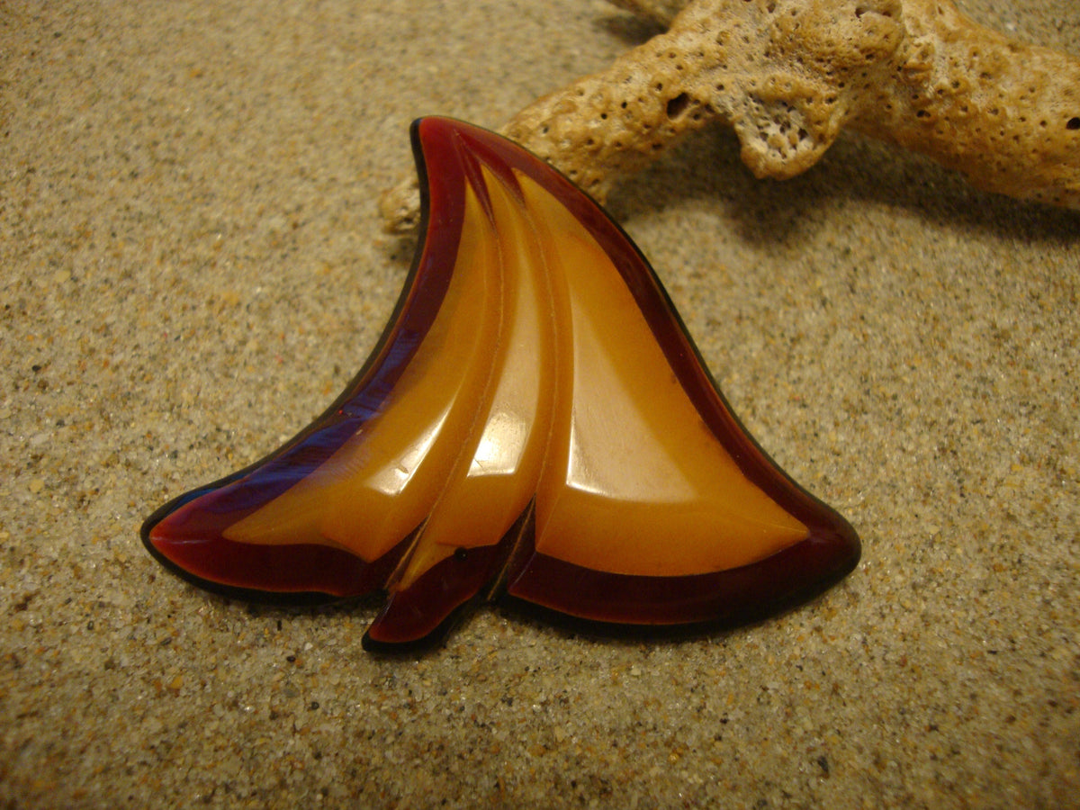 Vintage Abstract Bakelite Laminated Brooch! Purple/Amber/Butterscotch Colors!