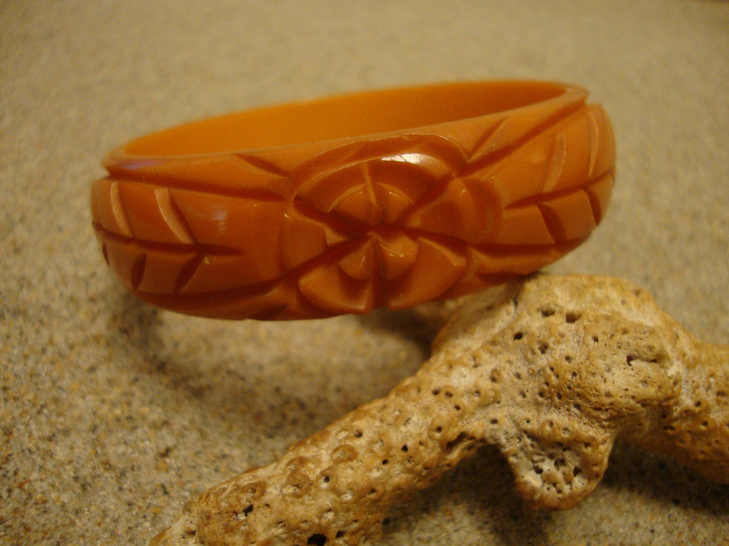 Vintage 3/4" Bakelite Bracelet! Bright Orange; Abstract Flower & Leaf Carvings!