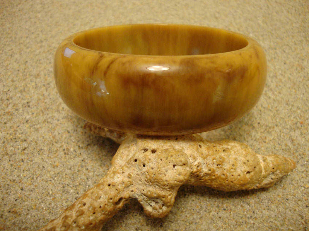 Vintage Marbled Bakelite Bracelet: Light Green, Cream & Brown