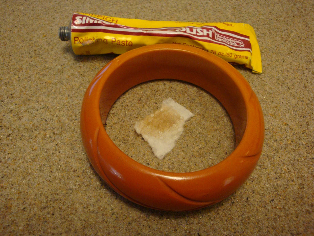 Vintage Burnt Orange Bakelite Bracelet: Abstract Vine Carvings