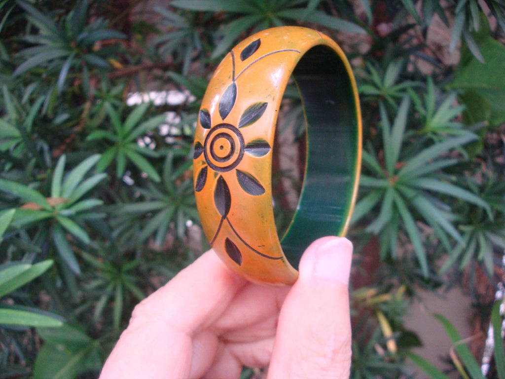 Vintage Orange Bakelite Bracelet w/ Green Overdye & Three Large Flower Carvings!