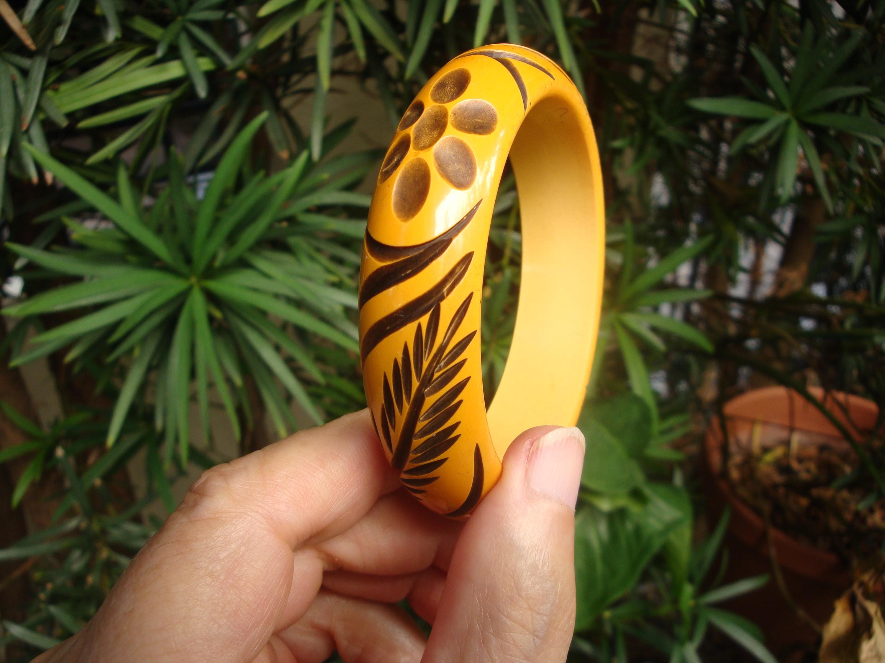 Vintage 3/4" Bakelite Bracelet! Ripe Mango Color; Overdyed Flower/Leaf Carvings!