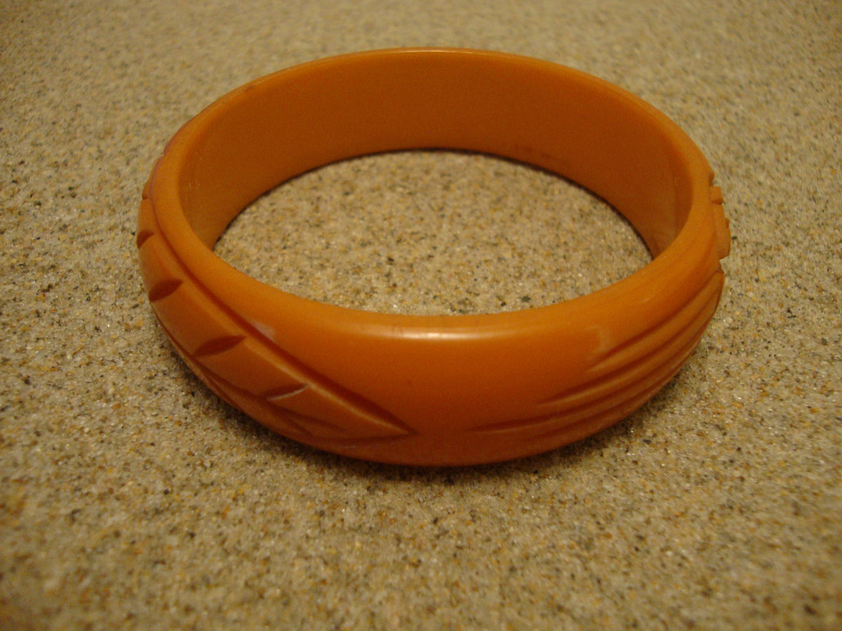 Vintage 3/4" Bakelite Bracelet! Bright Orange; Abstract Flower & Leaf Carvings!