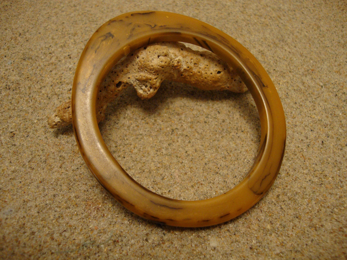 Vintage Marbled Bakelite Bracelet: 1950s Asymmetrical Bangle