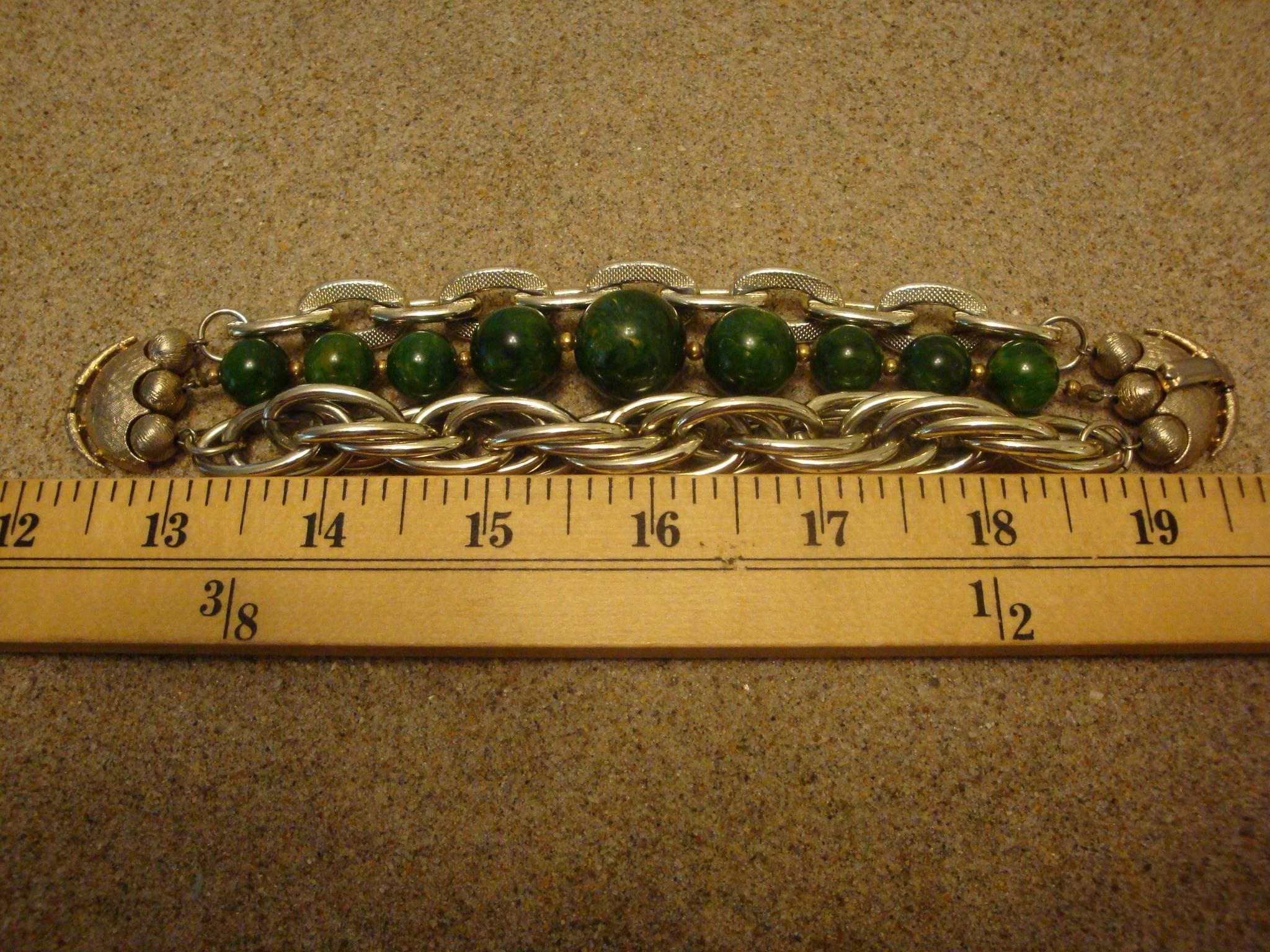 Vintage Marbled Green Bakelite Bead Bracelet with Silver-tone Chain