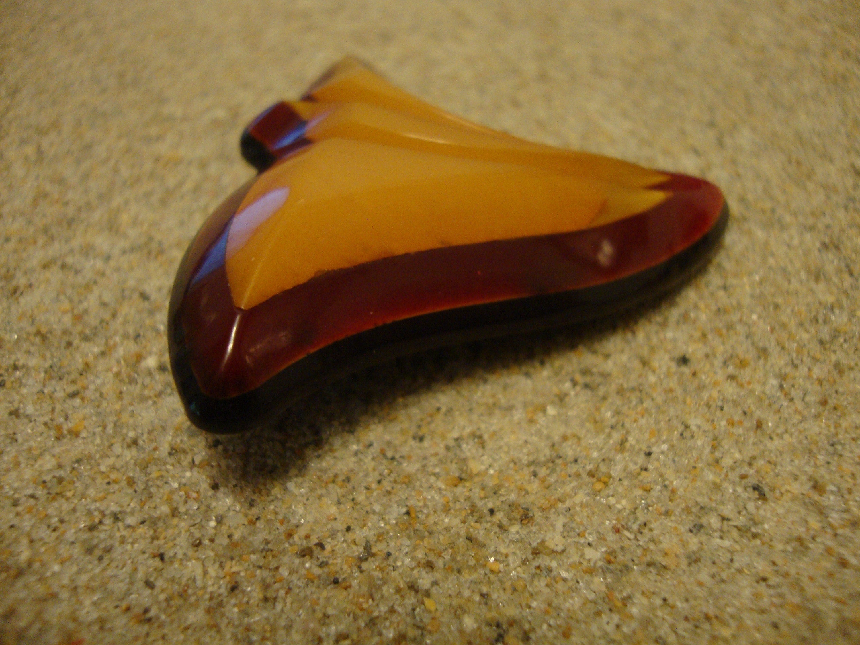 Vintage Abstract Bakelite Laminated Brooch! Purple/Amber/Butterscotch Colors!